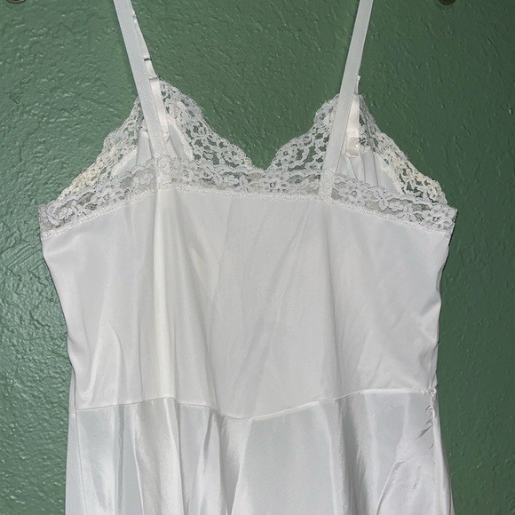 Vintage lace slip dress - Picture 6 of 11